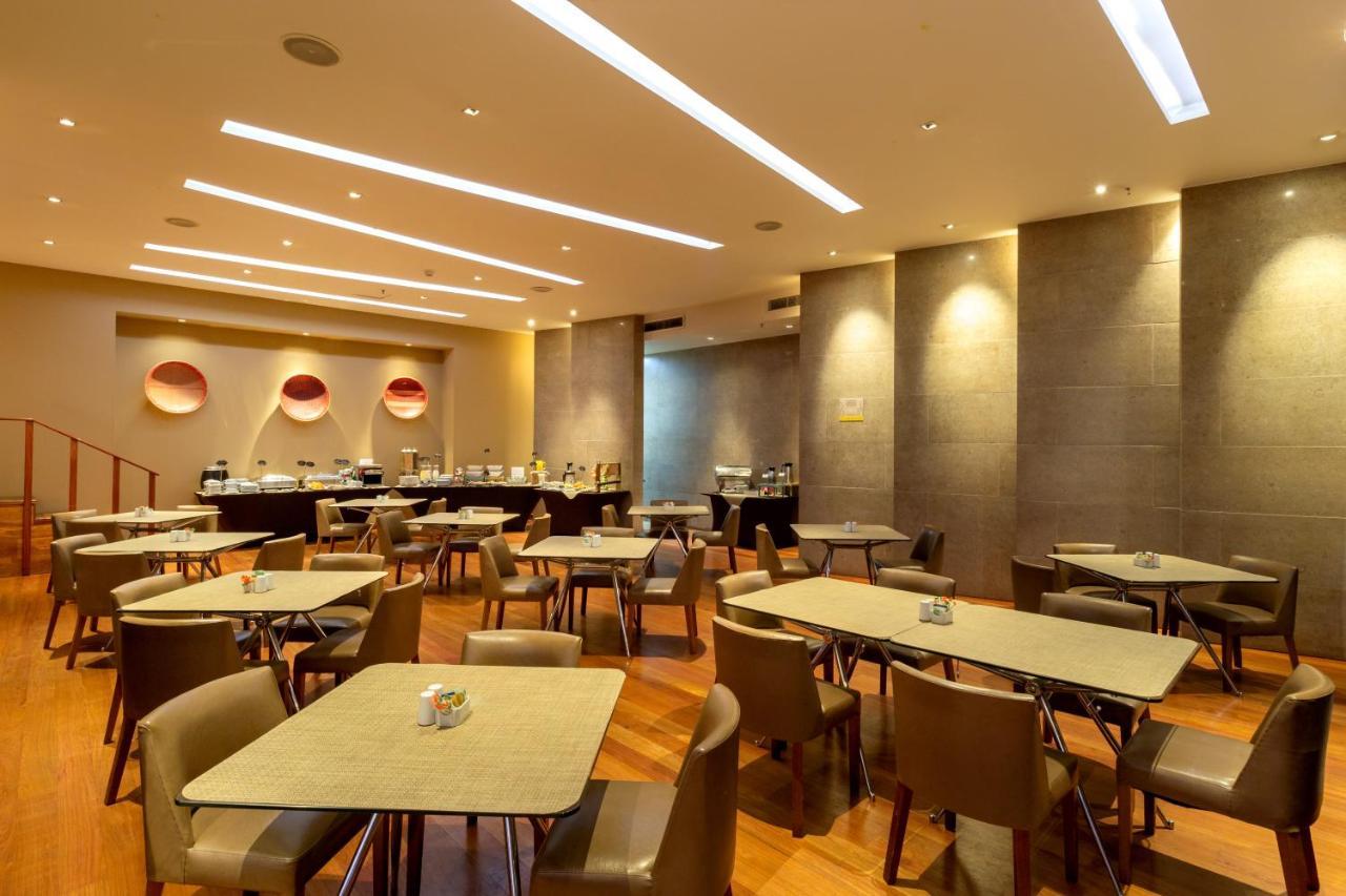 Hotel Rosales Plaza โบโกตา ภายนอก รูปภาพ